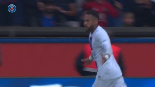 Messi superb assit for Neymar's winner vs Brest
